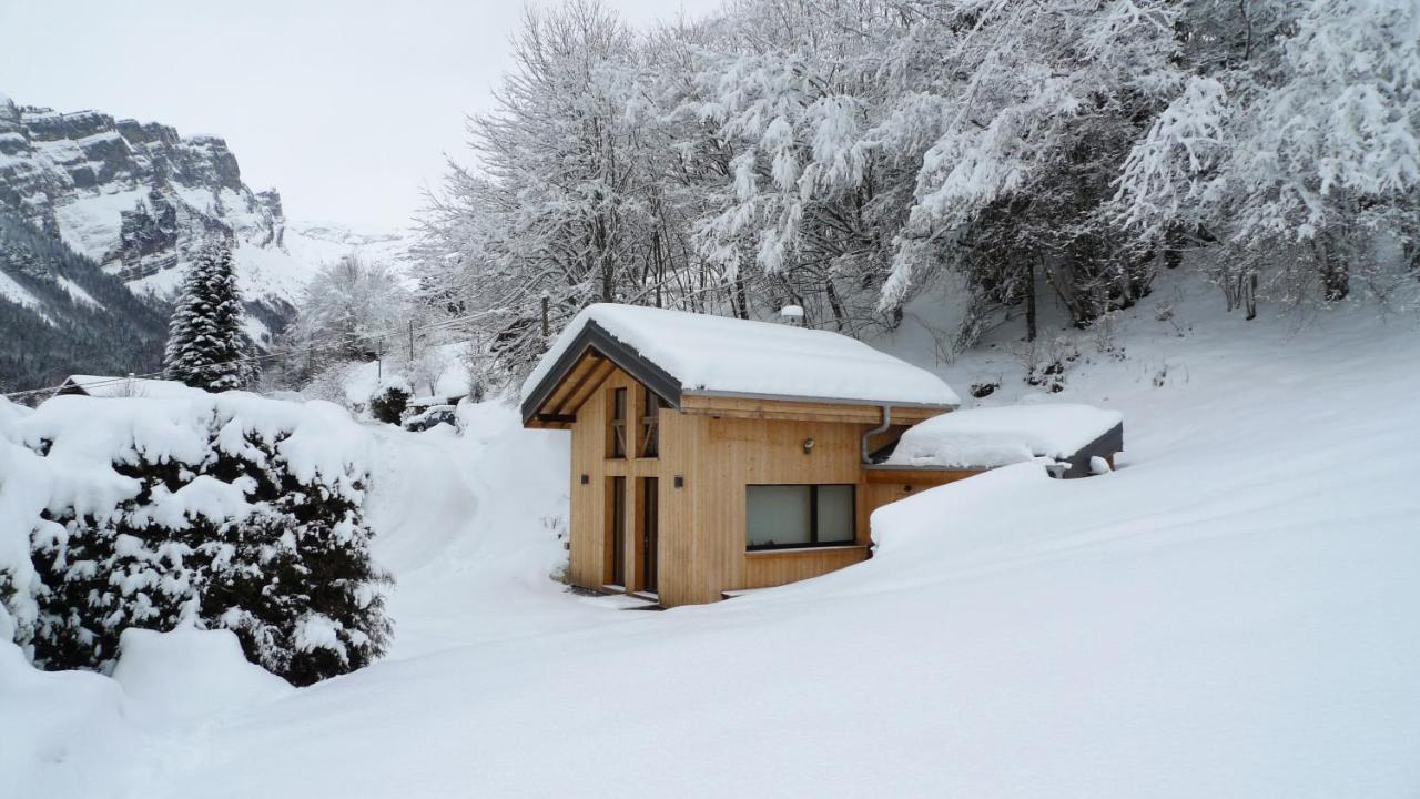 Chalet*** Au Pied D'Une Prairie Face A La Montagne Sixt-Fer-a-Cheval Exterior photo